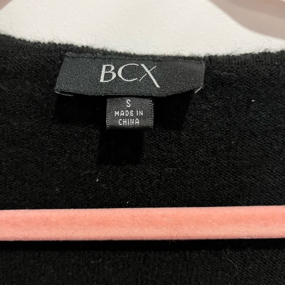 BCX - soft knit sweater - size small - Picture 5 of 8
